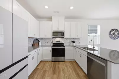 2732 Princess Tree Drive, Raleigh, NC 27616 - Photo 15