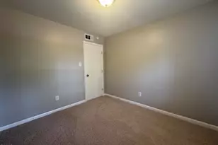 745 Grantland Dr, Raleigh, NC 27610 - Photo 13