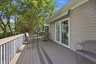 204 Crystal Brook Ln, Cary, NC 27519 - Photo 27