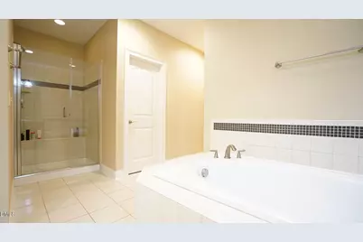 12820 Edsel Drive, Raleigh, NC 27613 - Photo 43