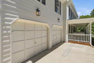 815 Northwoods Dr, Cary, NC 27513 - Photo 3