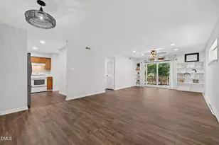 546 Pine Ridge Pl, Raleigh, NC 27609 - Photo 1