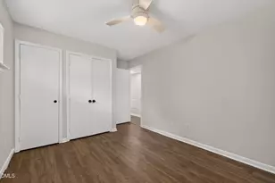 546 Pine Ridge Pl, Raleigh, NC 27609 - Photo 15