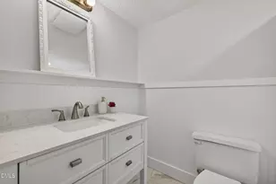 546 Pine Ridge Pl, Raleigh, NC 27609 - Photo 13