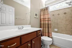 204 Grantwood Dr, Holly Springs, NC 27540 - Photo 21