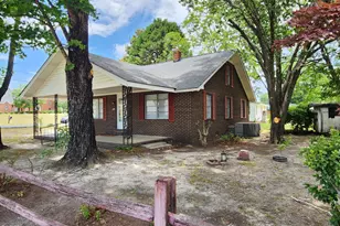 1622 S Brightleaf Blvd, Smithfield, NC 27577 - Photo 1