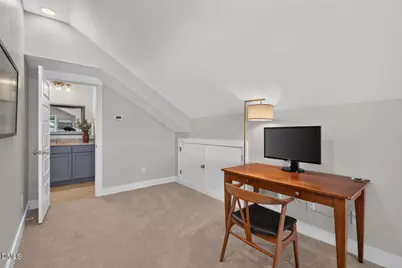 305 E Winmore Avenue, Chapel Hill, NC 27516 - Photo 45