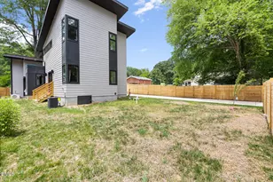 418 E Hammond St, Durham, NC 27704 - Photo 43