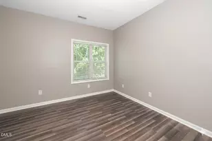 6011 Winterpointe Ln, Raleigh, NC 27606 - Photo 11