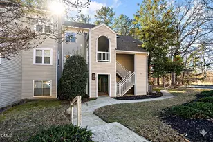 6011 Winterpointe Ln, Raleigh, NC 27606 - Photo 3
