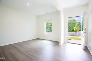 1113 Umstead Grv Wy, Durham, NC 27712 - Photo 3