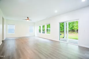 1113 Umstead Grv Wy, Durham, NC 27712 - Photo 21
