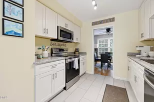 2912 Wycliff Rd, Raleigh, NC 27607 - Photo 5