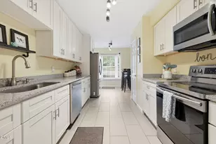 2912 Wycliff Rd, Raleigh, NC 27607 - Photo 3
