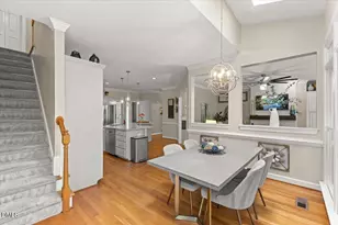 105 Morninghills Ct, Cary, NC 27518 - Photo 19
