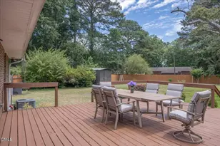 416 E Griswold St, Selma, NC 27576 - Photo 5