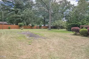 416 E Griswold St, Selma, NC 27576 - Photo 29