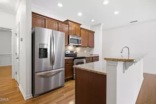 2705 Cloud Mist Cir, Raleigh, NC 27614 - Photo 7
