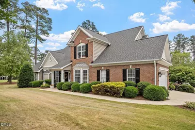 10916 Clovermill Circle, Raleigh, NC 27617 - Photo 5