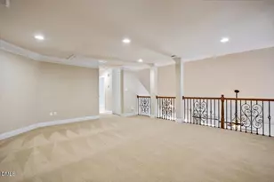 10916 Clovermill Cir, Raleigh, NC 27617 - Photo 29