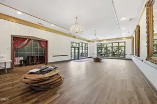 201 E Hill St, Benson, NC 27504 - Photo 31