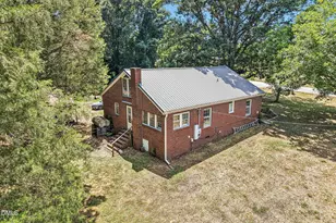 2207 Wildcat Creek Rd, Chapel Hill, NC 27516 - Photo 17