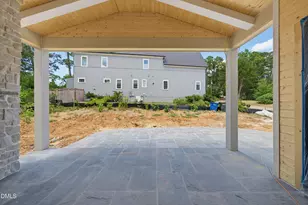 413 Pinecroft Dr, Raleigh, NC 27609 - Photo 39