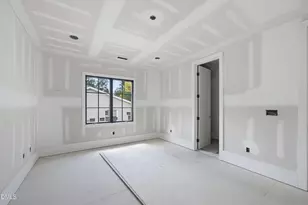 413 Pinecroft Dr, Raleigh, NC 27609 - Photo 35
