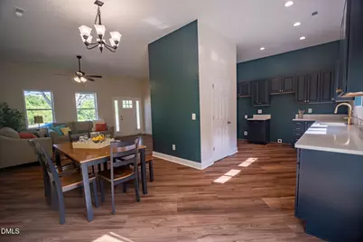132 N State Street, Haw River, NC 27258 - Photo 5
