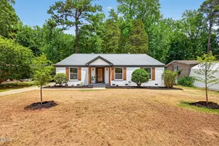 4612 Radcliff Rd, Raleigh, NC 27609 - Photo 7
