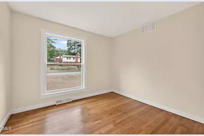 4612 Radcliff Road, Raleigh, NC 27609 - Photo 23
