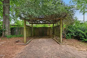 1308 Azalea Dr, Raleigh, NC 27607 - Photo 25