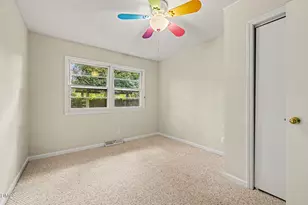 1308 Azalea Dr, Raleigh, NC 27607 - Photo 19