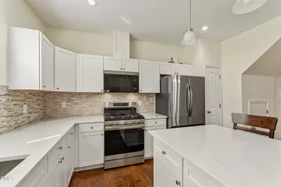 707 Davenbury Way, Cary, NC 27513 - Photo 13