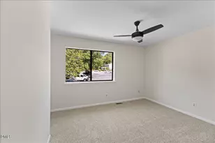 5806 Shady Grove Cir, Raleigh, NC 27609 - Photo 25