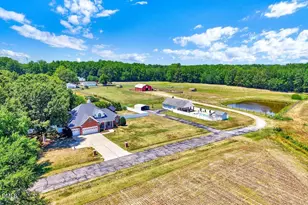 31 Chasewood Dr, Angier, NC 27501 - Photo 5