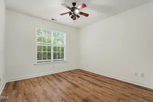 1013 Arborgate Cir, Chapel Hill, NC 27514 - Photo 11