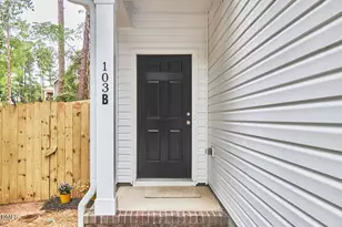 103 B Garden St, Chapel Hill, NC 27517 - Photo 3