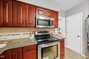 108 Woodshire Ln, Chapel Hill, NC 27514 - Photo 17