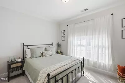 1027 Chamblee Court, Durham, NC 27703 - Photo 9