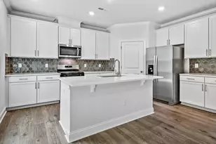 5009 Dezola St, Apex, NC 27539 - Photo 3
