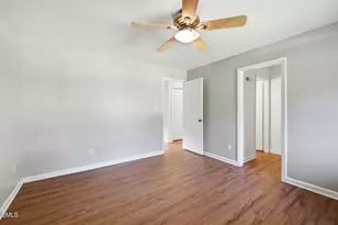 306 Oak Tree Dr, Chapel Hill, NC 27517 - Photo 19