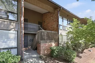 306 Oak Tree Dr, Chapel Hill, NC 27517 - Photo 35