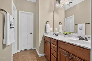1060 Kingston Grove Dr, Cary, NC 27519 - Photo 41