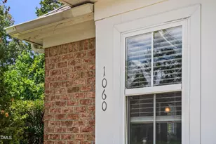 1060 Kingston Grove Dr, Cary, NC 27519 - Photo 3