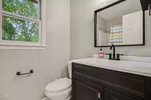 204 Oscar Ln, Cary, NC 27513 - Photo 17