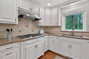 6017 Dodsworth Dr, Raleigh, NC 27612 - Photo 13