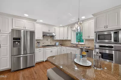 6017 Dodsworth Drive, Raleigh, NC 27612 - Photo 17