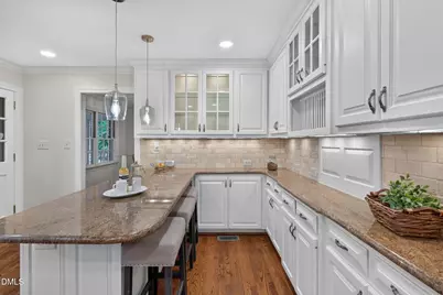 6017 Dodsworth Drive, Raleigh, NC 27612 - Photo 15