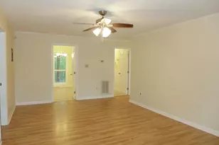 840 Nathaniel Est Ln, Chapel Hill, NC 27516 - Photo 5